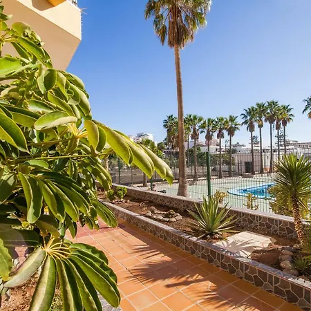 Apartment Playa De Americas 2 *